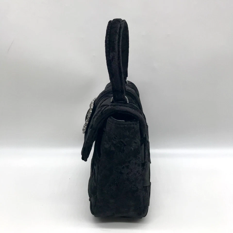 Bolso de mano Sam Edelman de terciopelo negro Foto 4 de 4