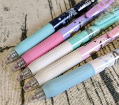 直筆サイン入り写真 サラ・ドリュー  俳優/フレーム別/SA鑑定済 Fantasy Zebra SARASA Pens Cat Milky Purple Green Blue