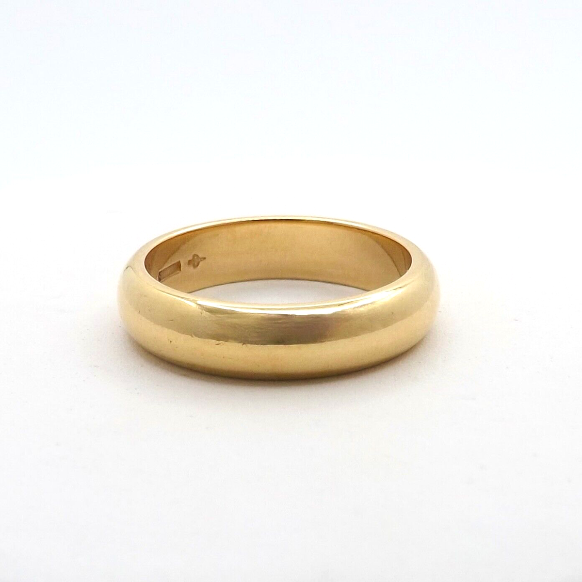 Solid 18K Gold Plain Wedding Band Ring Unisex Italy 750 sz6 4.5mm