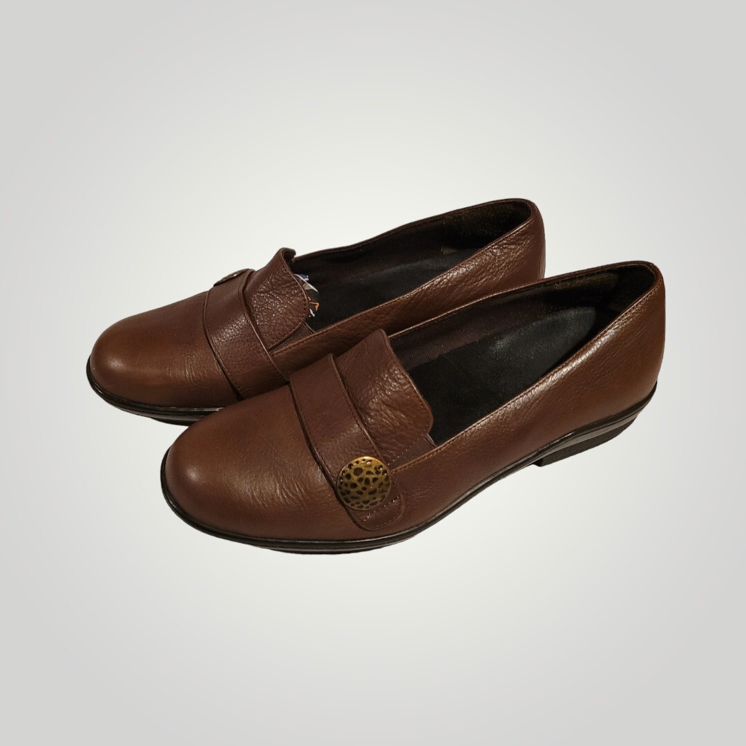 David Tate Comfort Shoes Women's Size Brown Slip on shoes - Main Image