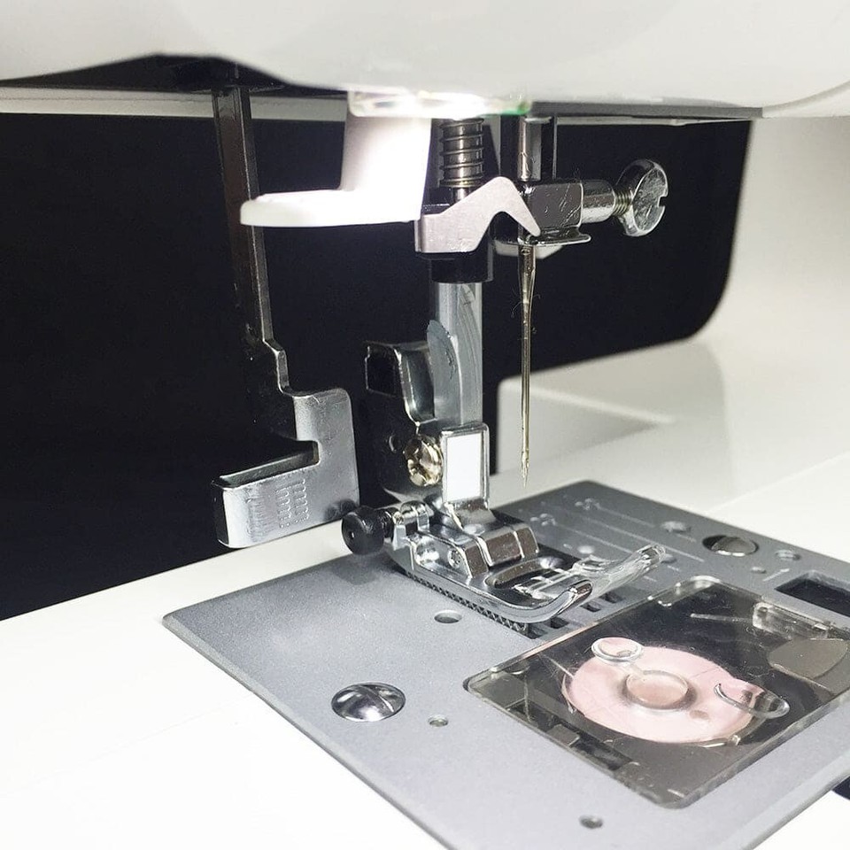 Austin AS7000 Jill Computerised Sewing Machine eBay