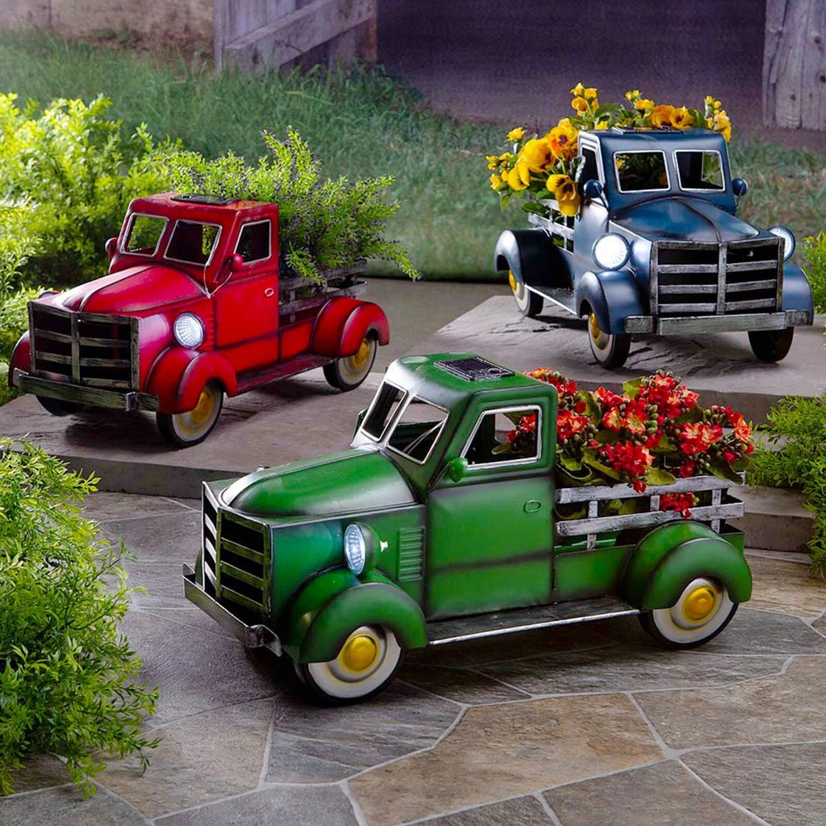 Retro Style Solar Pickup Truck Garden Decoration Truck Flower Pot With Car Light