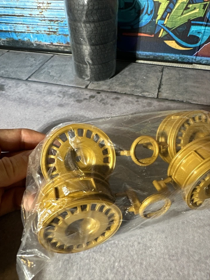 Tamiya Subaru Wrx Mexico Rally spoke wheels - Gold (2 pair) Tires And Wheels - Image 2 of 4