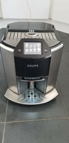 Krups EA907D40 Automatic Espresso Bean to Cup Coffee Machine Silver Barista