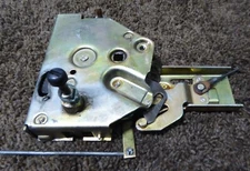 SLIDING DOOR LATCH HANDLE MECHANISM VW VANAGON T3 SLIDER  251 843 654 D G2U