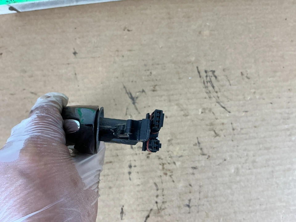 Manija de puerta exterior delantera derecha BMW 740i F01 2009-2015 7237216 OEM Foto 4 de 4