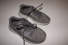 Nike girls leopard gray lace up sneakers size 4 youth cute fun