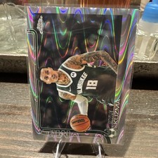 2025-26 Topps Chrome #118 Kyle Kuzma RayWave Refractor