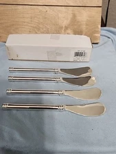 Barrel  Handle 4 Butter Spreaders-unbranded Silver Plated 95-0748 Comes In Box