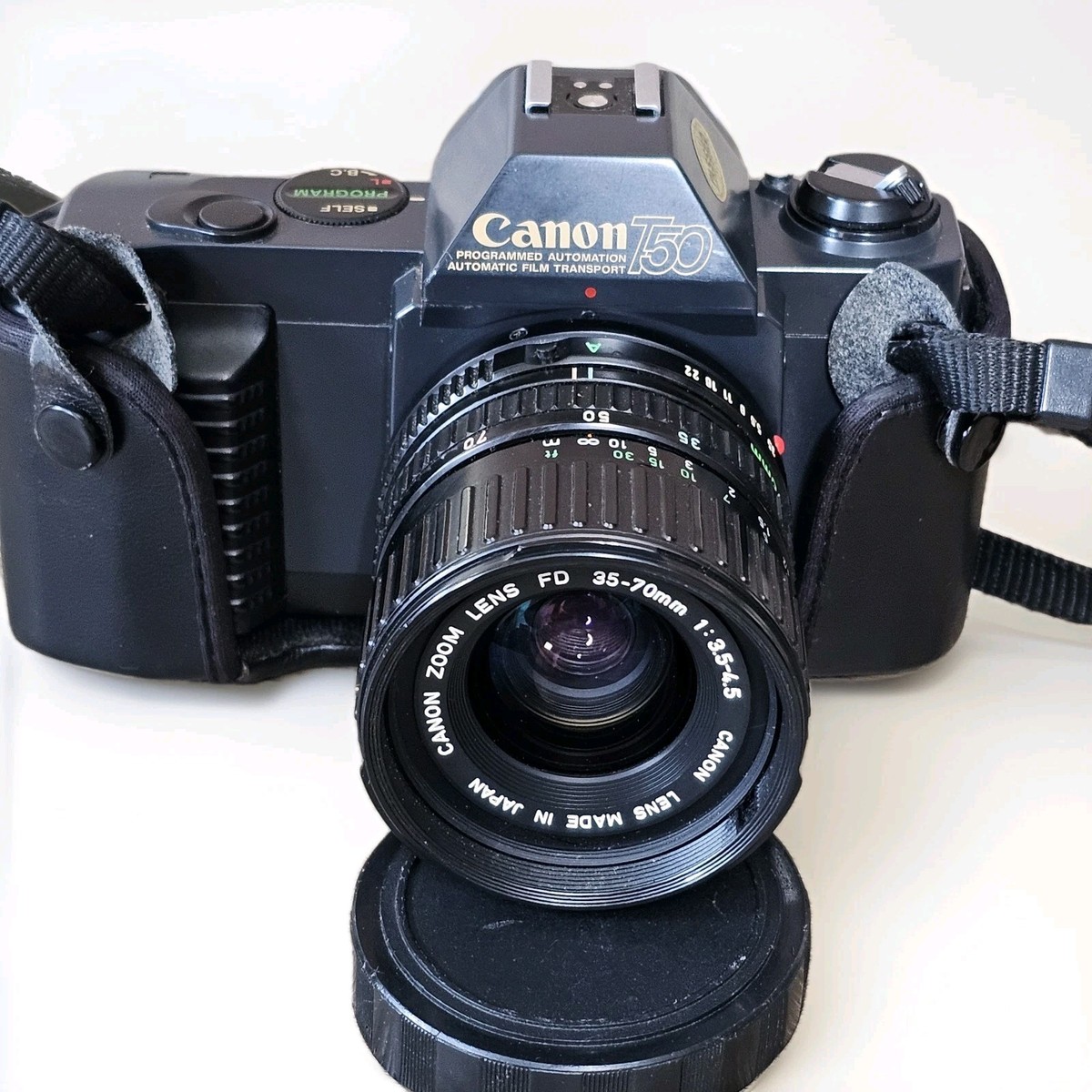 Vtg Canon T50 35mm Film Camera W/ Canon Zoom Lens 35-70mm f/3.5