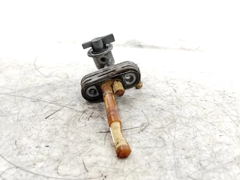 Triumph America T100 2005 gasolina combustible válvula de combustible Foto 4 de 4