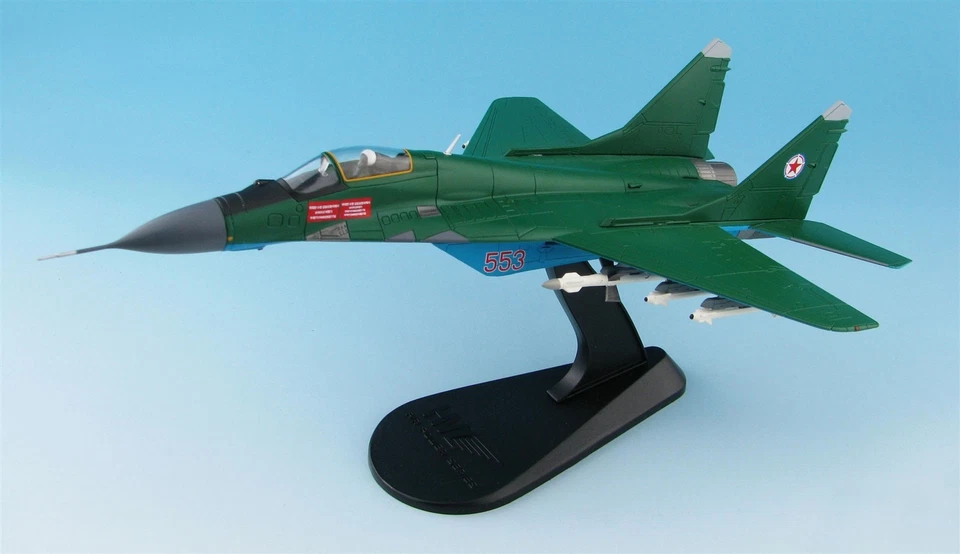 Hobby Master 1:72 MiG-29 Fulcrum-A KPAAF Ala 57 Rojo 553 Oncheon AB HA6505 Foto 2 de 4