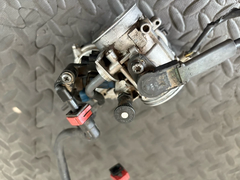 09-11 2011 KX450F KX 450F OEM Keihin Throttle Body Fuel Injection Injector - Image 4 of 4