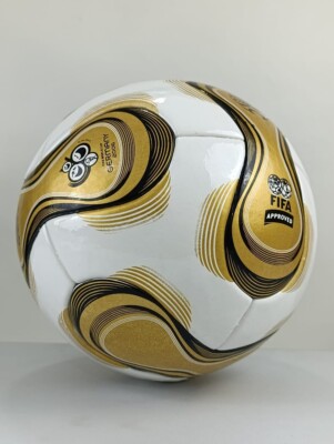 TeamGeist adidas Gold Thermal Bonded Technology Size 5 Soccer Ball