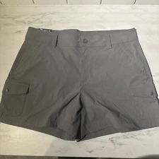 NWT Eddie Bauer Ladies 5" Inseam  Cargo Pocket Shorts Gray Size 16