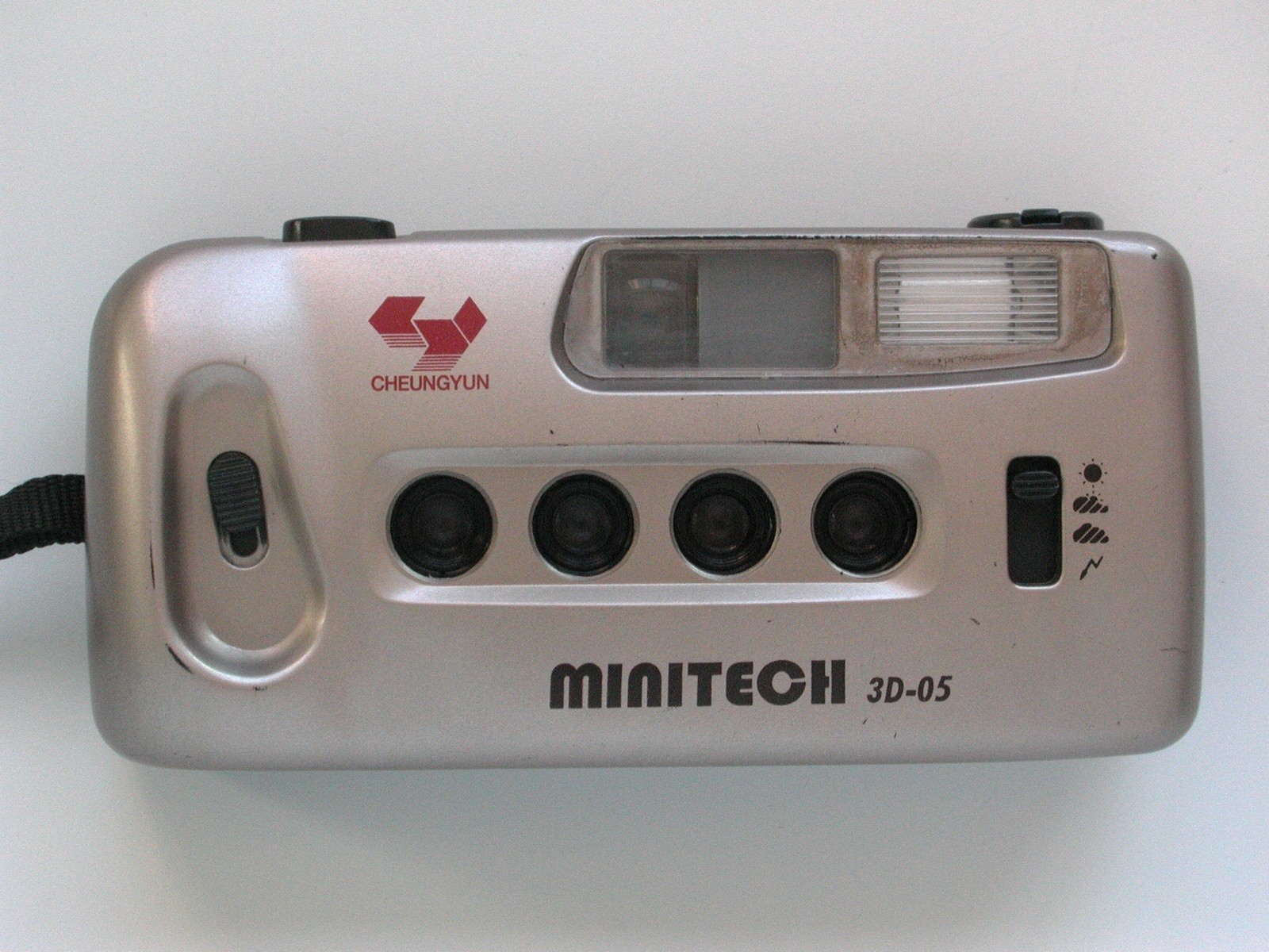 Minitech Quadra Lens 35mm 3D Film Camera Made in China! NIMSLO Style