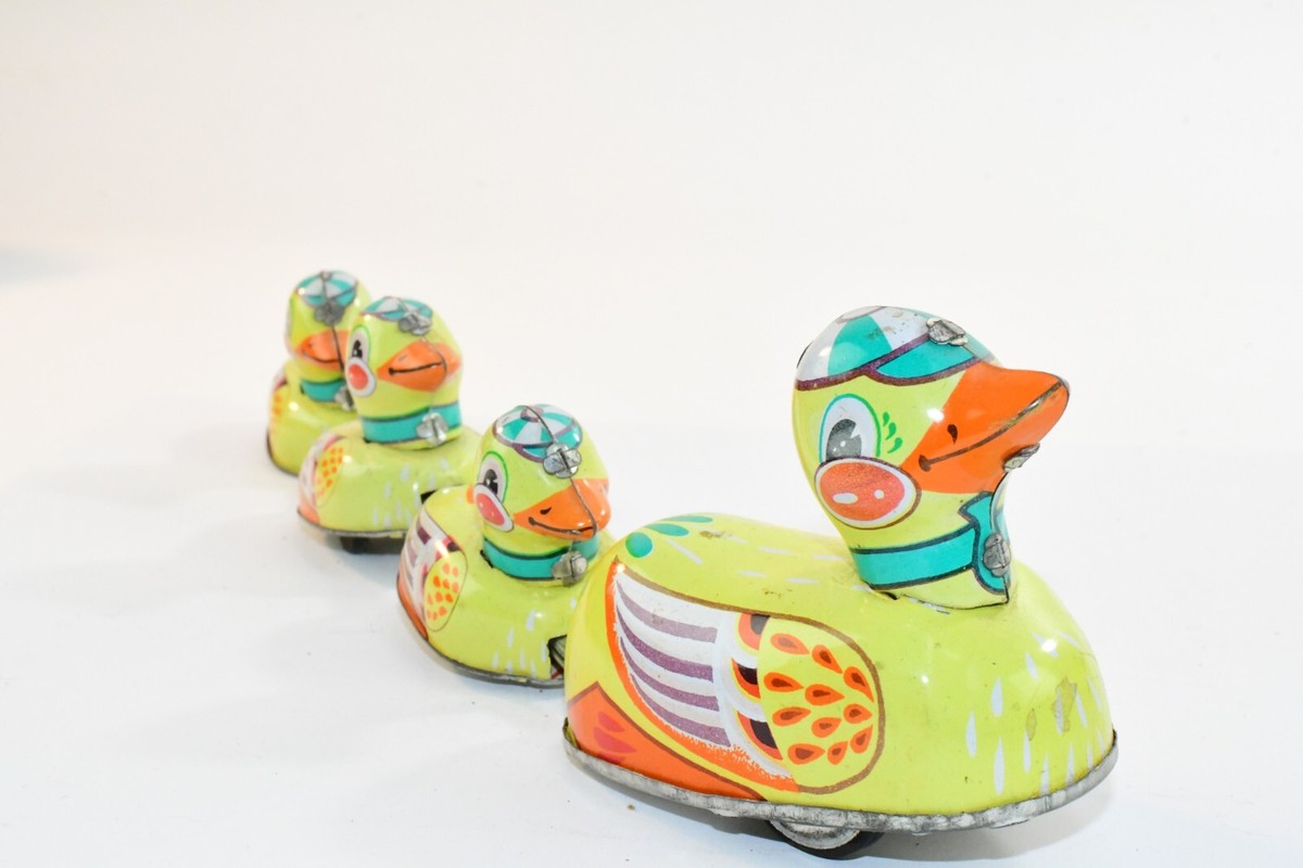 Mama Duck with 3 Babies Family Action Wind-Up Vintage Litho Mama Duck with 3 Babies Family Action Wind-Up Vintage Litho