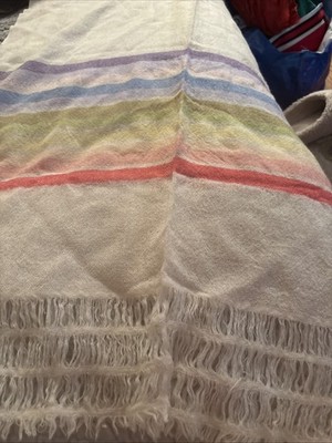 Churchill Handwoven Yvory 100% Wool Scarf Made In England Vintage 27/70 Inches