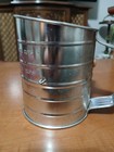 Vintage 3 Cup Metal Bromwell's Hand Crank Sifter Farmhouse Decor Works USA Made — photo 2