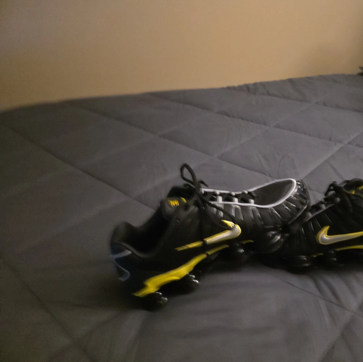 Nike Shox TL Black Dynamic Yellow for Sale | Authenticity