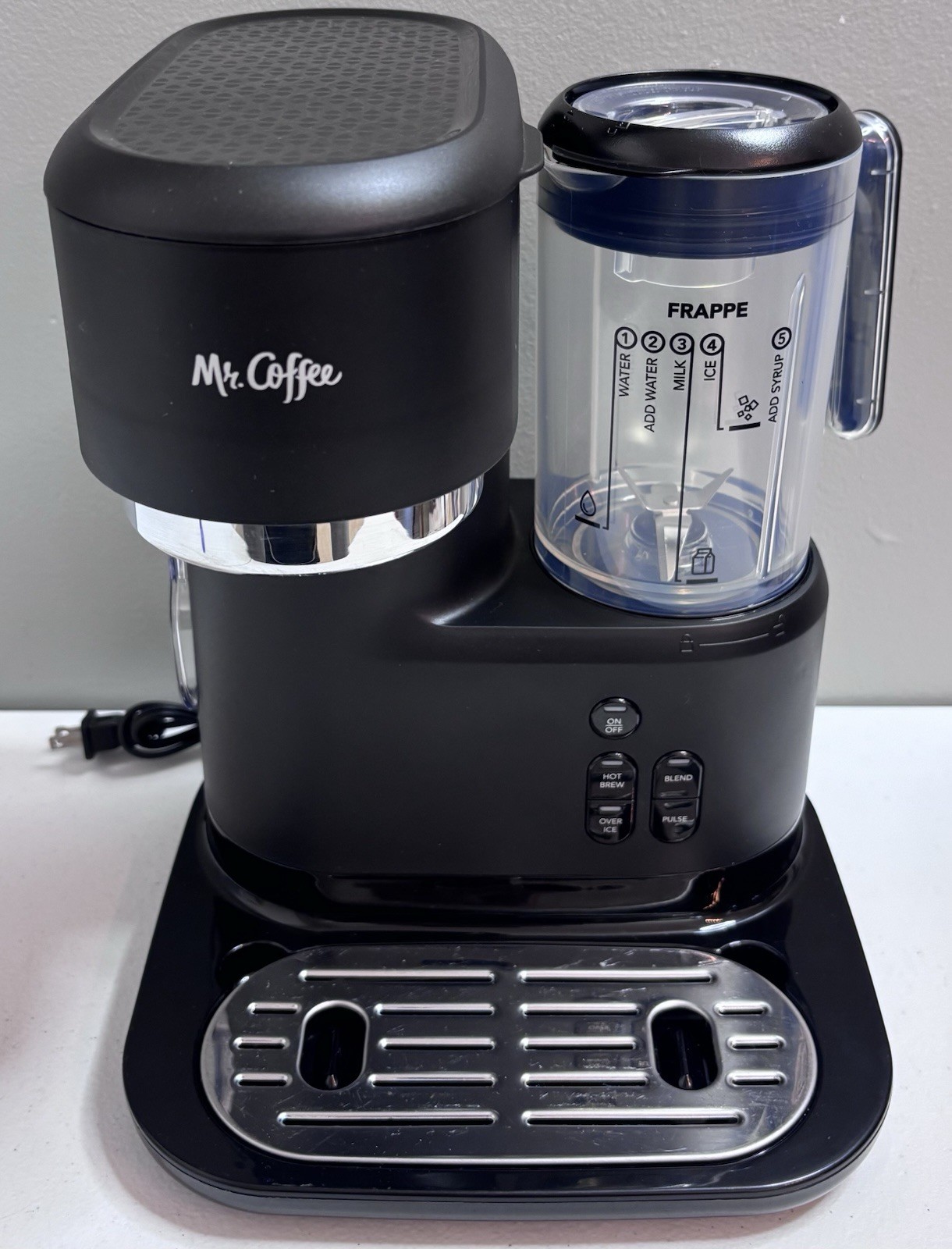 Mr. Coffee Frappe Single-Serve Iced and Hot Coffee Maker/Blender - Black 3 in 1