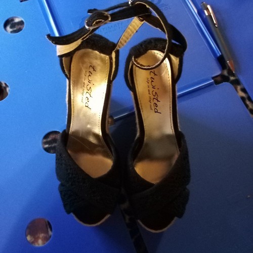 Heels women's size 6