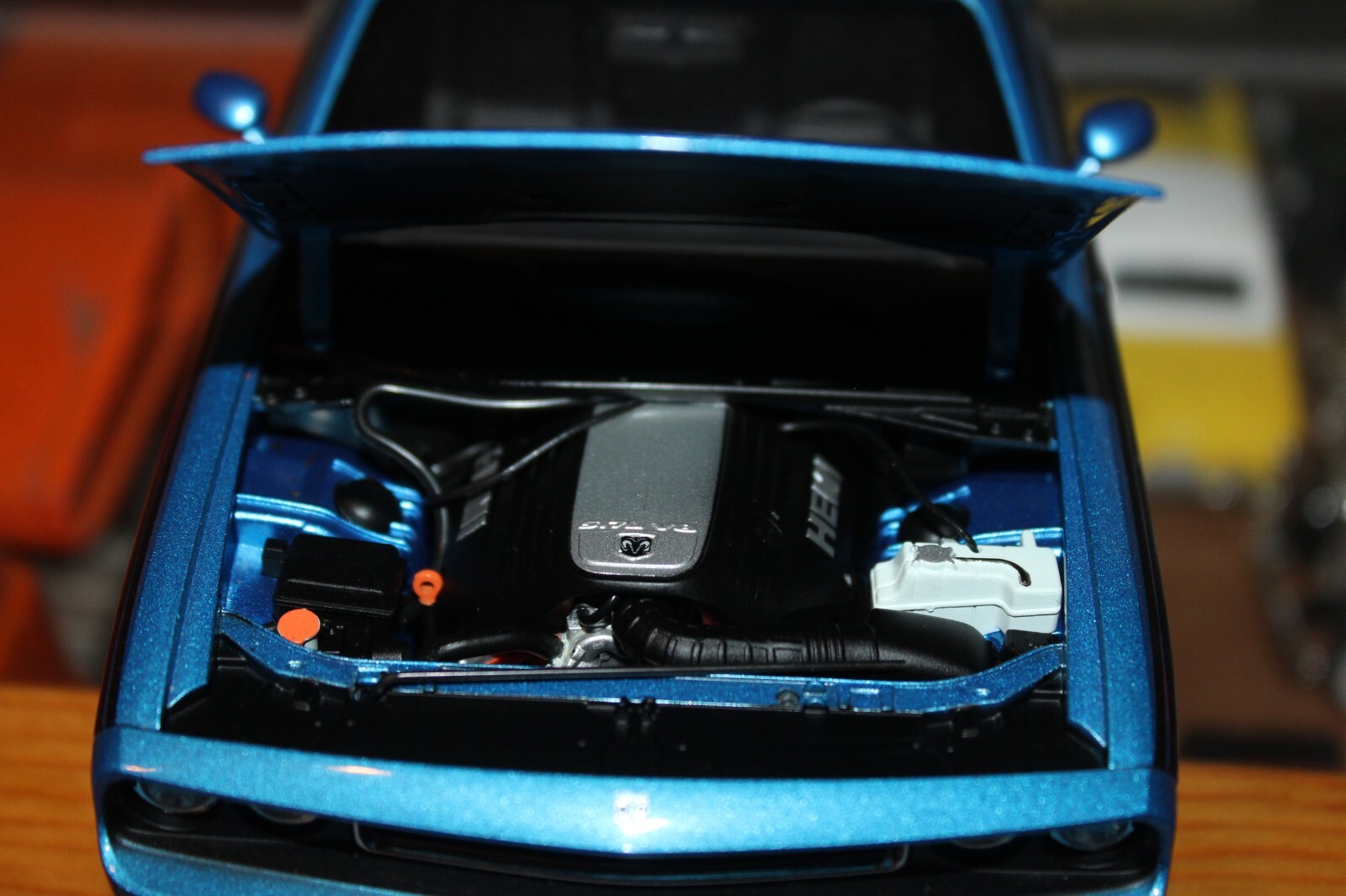 ERTL WIX 70th ANNIV. COMMEMORATIVE TWO DODGE CHALLENGERS  DIECAST SET in BOX