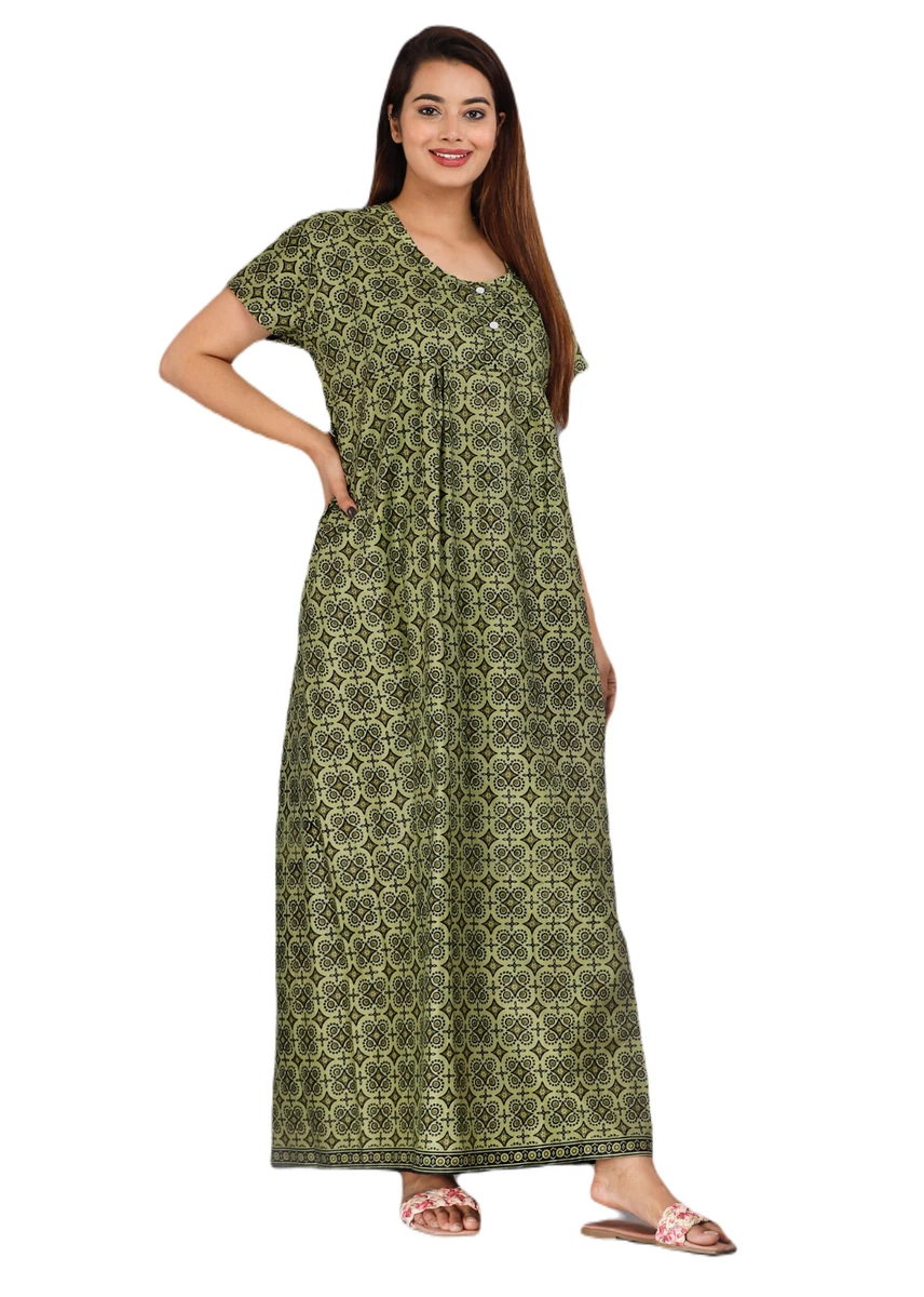 Hazuri Women Chikan Embroidery Straight Kurta - Buy Hazuri Women Chikan  Embroidery Straight Kurta Online at Best Prices in India | Flipkart.com