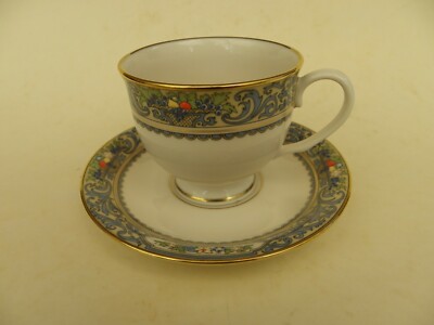 Lenox Presidential Collection Tasse & Untertasse Autumn mit 3D Prägung Dekor.