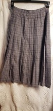 Vintage Pendleton 100 Virgin Wool Pleated Skirt; Size 8; Navy/Burgundy; Zipper