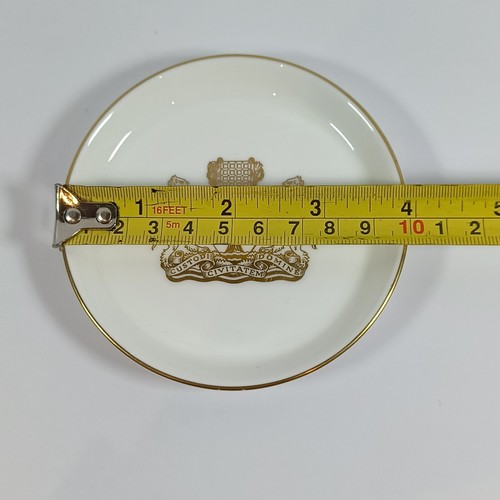 Wedgwood Gilt City Of Westminster Arms Trinket Dishes Set of 3 Bone China Rare - Picture 11 of 12