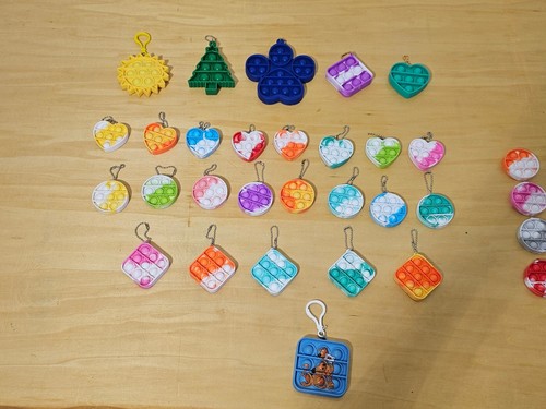 Lot 33 Carabiner Push Pop Bubble Snap Sensory Fidget Toy Keychain Party Favors