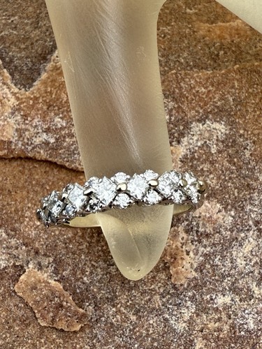 18K White Gold 0.80 ctw Princess & Round Cut Diamond Ring Size 5.75