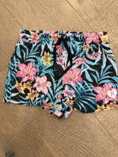 Hurley Girls Hacci Hibiscus Ultra Soft French Terry Shorts Size Medium 7 8 9