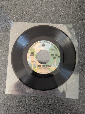 Vintage Record, LARRY GROCE: JUNK FOOD JUNKIE & MUDDY BOGGY BANJO MAN,1975,45rpm