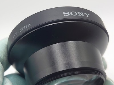 Sony VCL-0752H Wide Conversion Lens x0.7 Black, listed from Tokyo Japan