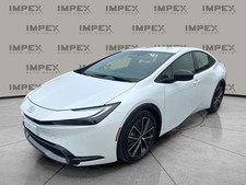 2025 TOYOTA PRIUS XLE