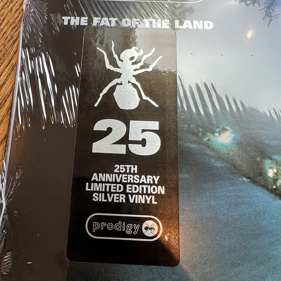 THE PRODIGY 25th Anniversary SILVER VINYL The Fat Of The Land SEALED! Ships Free - Image 3 of 4