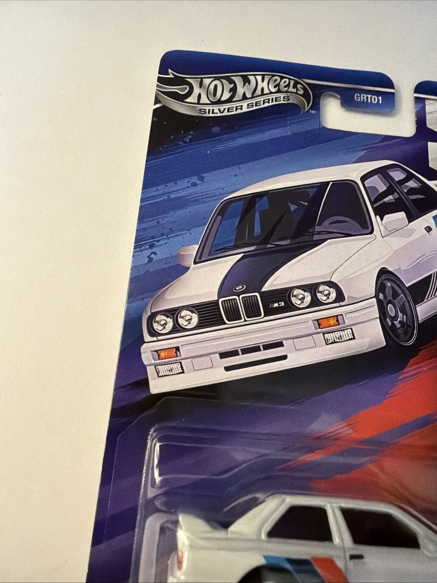 1992 BMW M3 E30 2025 Hot Wheels Silver Series 3/5 JBY56 1:64 Die