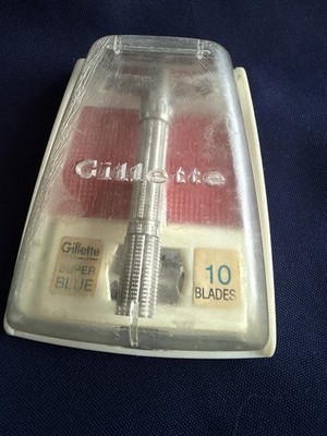 Vintage 1964 Gillette Slim Adjustable Safety Razor w/Case & Blades J-4