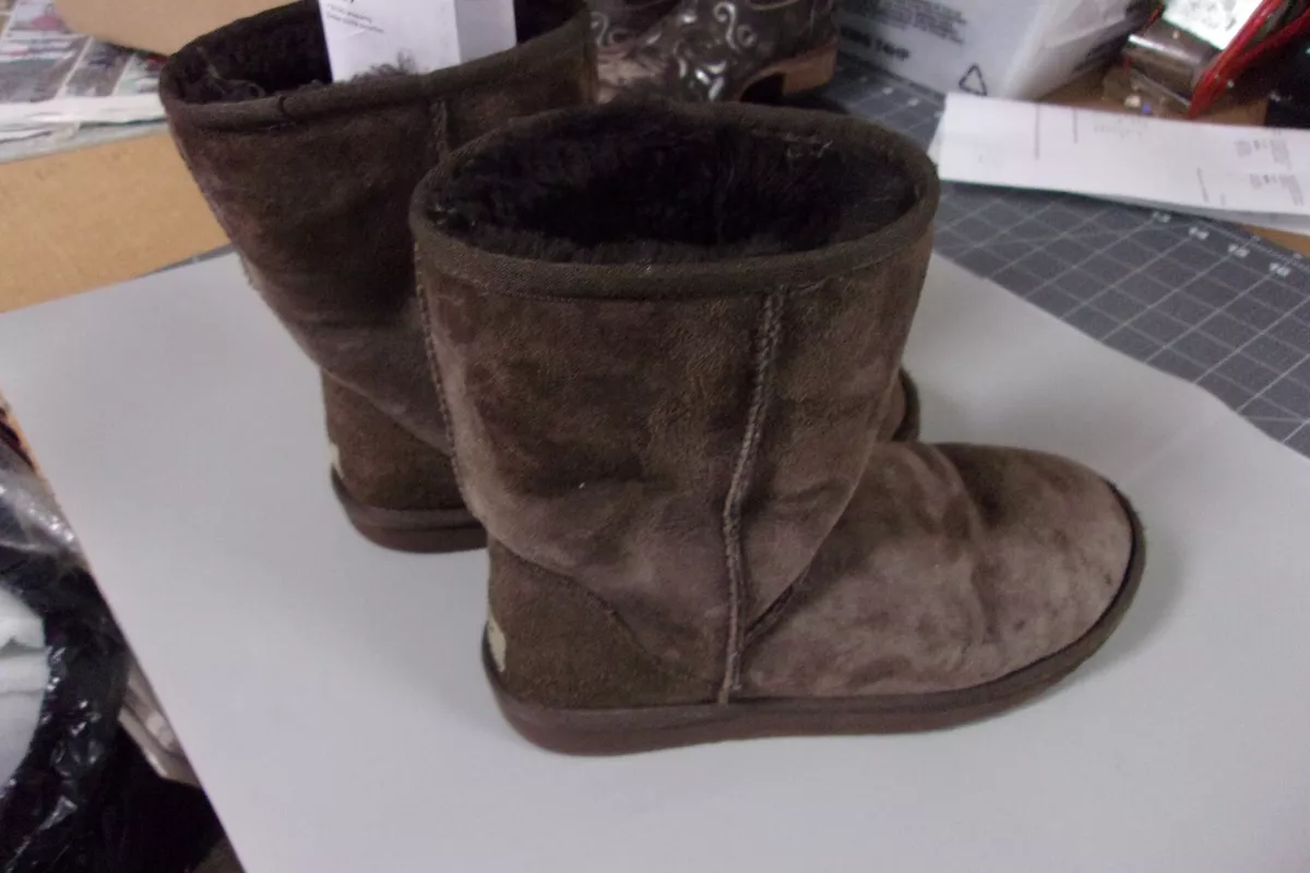 Short 2024 tan uggs