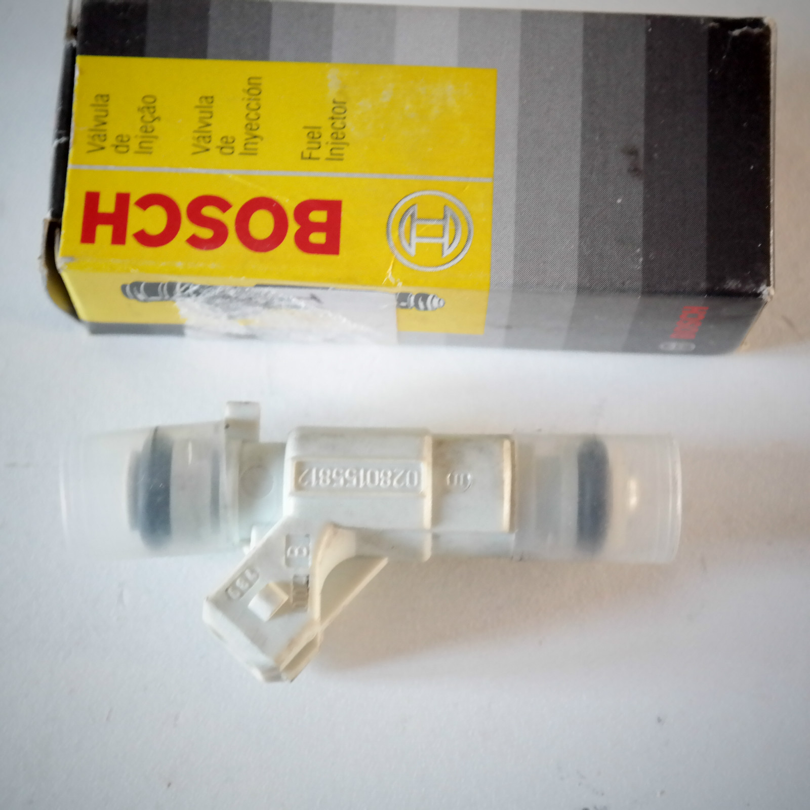 Injecteur Bosch neuf 0280155812 pour Volkswagen Golf II III 1.4