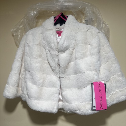 BETSEY JOHNSON Gorgeous Vintage Super Soft Ivory Faux Fur Collared Cape RARE NEW - Picture 2 of 10