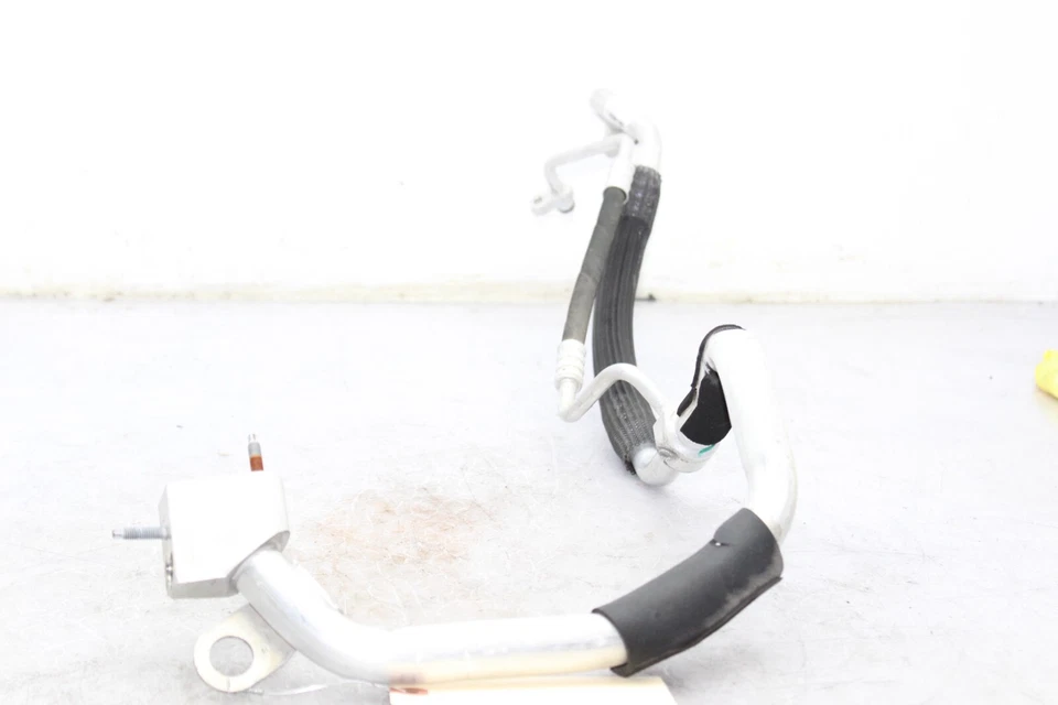 Manguera de tubo de aire acondicionado 10-15 MERCEDES-BENZ GLK350 4MATIC F446 Foto 2 de 4