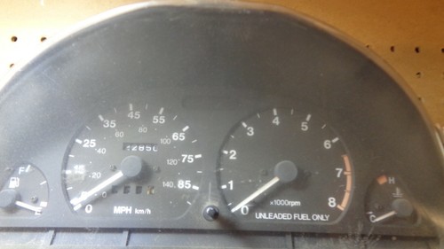 METRO SWIFT SIDEKICK TRACKER INSTRUMENT CLUSTER WITH TACHOMETER - Picture 9 of 12
