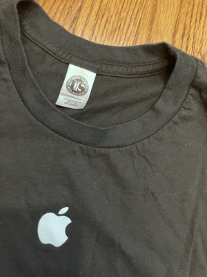 APPLE logo iPod iMac iPhone T-SHIRT Black 2XL XXL Basic MacBook Pro AirPods tee
