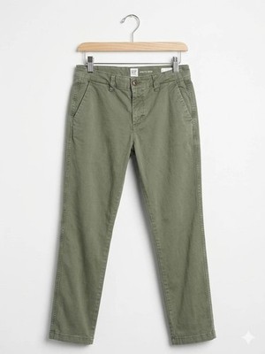 Pantalón chino verde oliva casual GAP