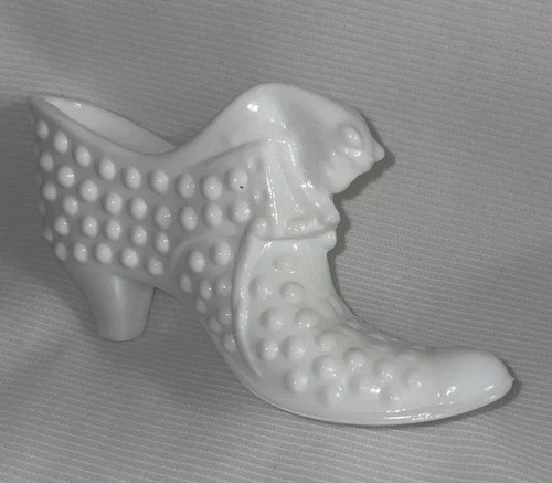 Fenton White Milk Glass Cat Head Hobnail Slipper Shoe 5x3 inches