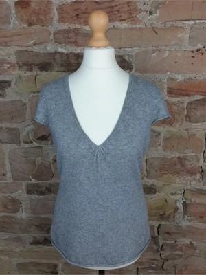 Promod Light Grey V Neck Short Sleeved 100% Cashmere Sweater - 34'' Chest
