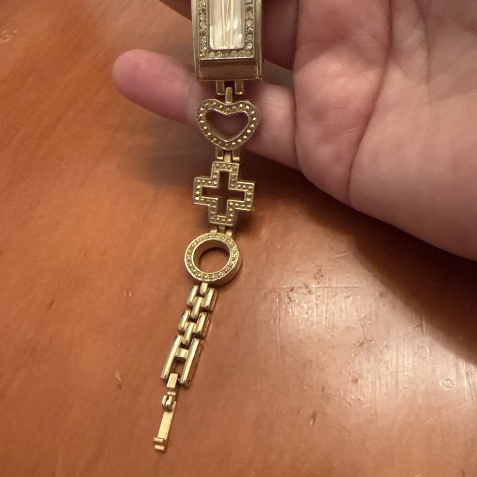 Geneva Women 7369 Pave MOP Cross Platinum Silver Tone Quartz 30mm Watch 7 1/4" — 第 2/4 张图片